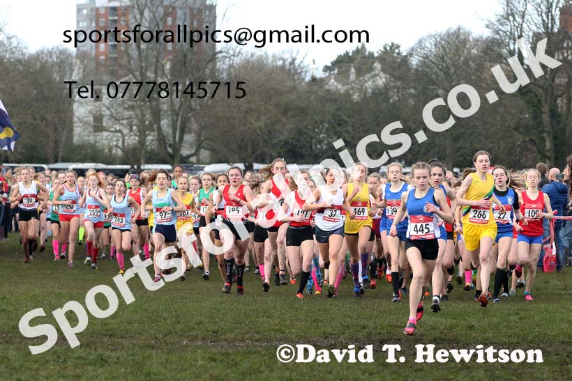 Junior girls, 2020 New Balance English Schools Champs., Sefton Park, Liverpool. Photo: David T. Hewitson/Sports for All Pics